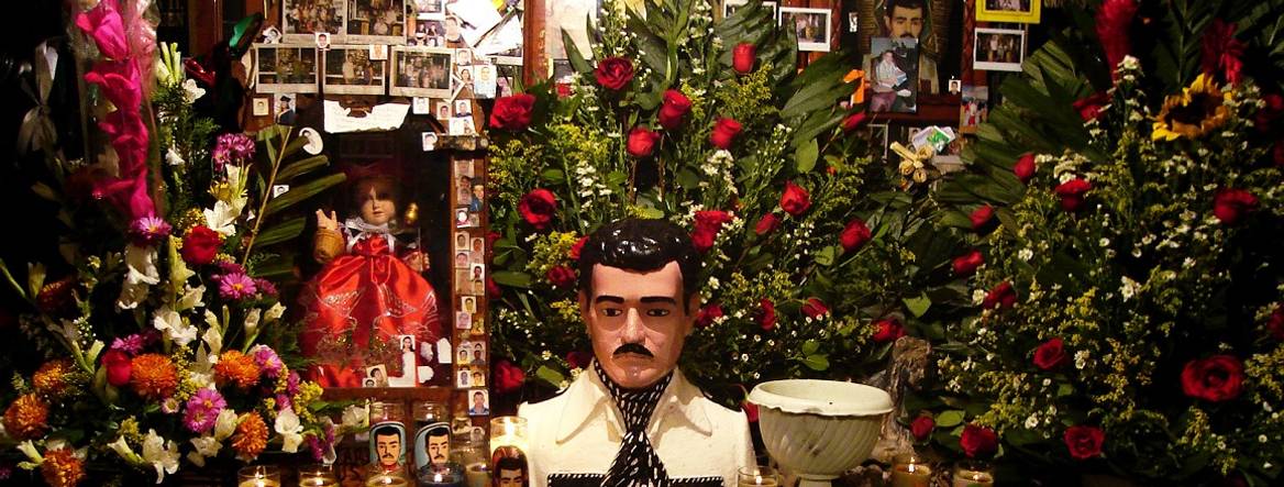 mexican chapel with statue 
