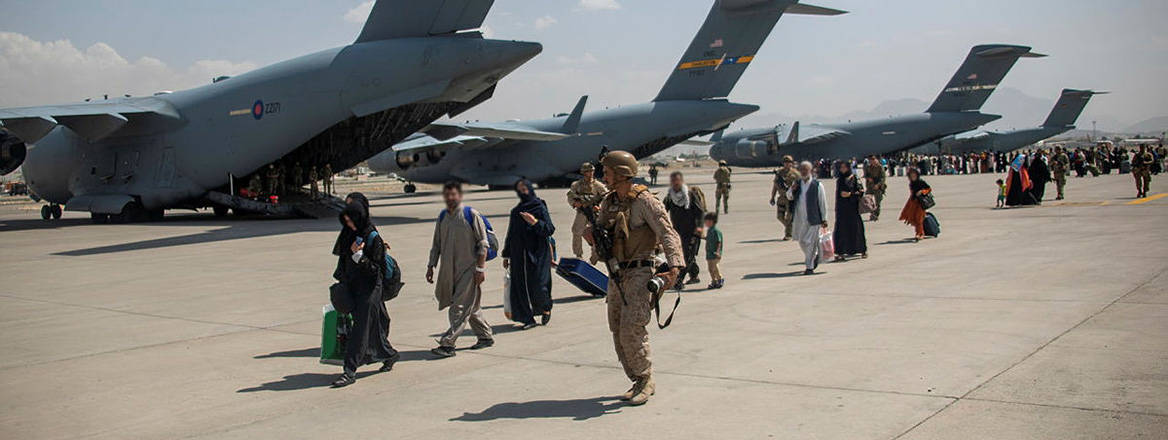 Members of the UK Armed Forces taking part in the evacuation of personnel from Kabul airport during Op PITTING