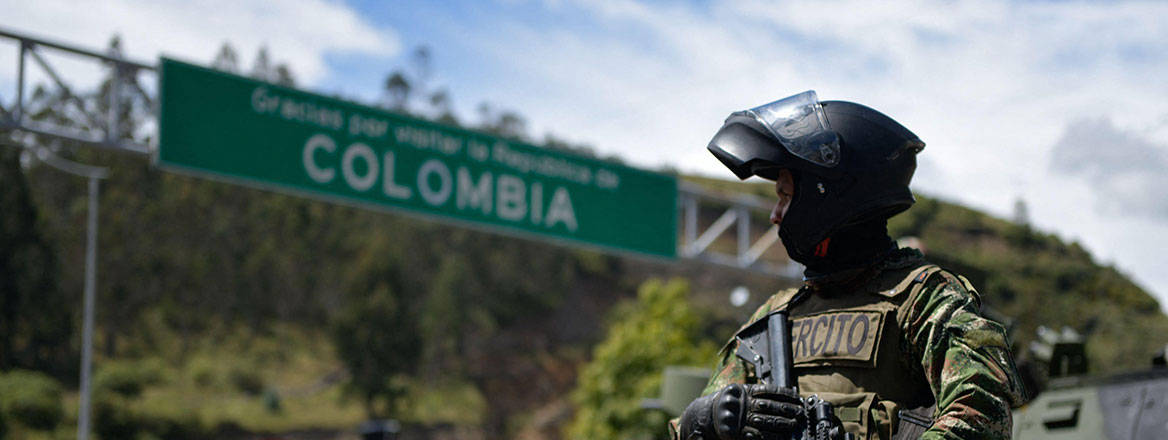 Colombia's national guard heavily guards the border with Ecuador, 13 January 2024