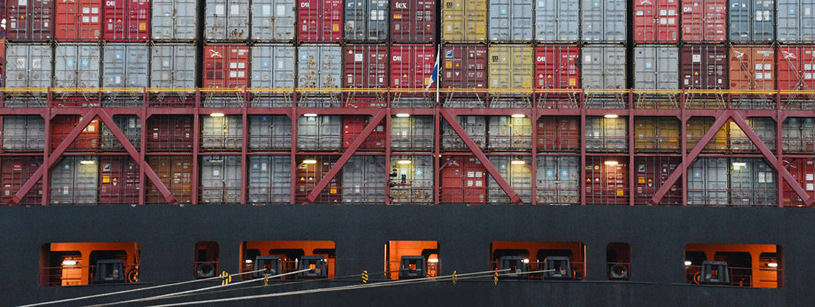 Container shipping may inadvertently carry illicitly traded commodities. Courtesy of Jonas F/Pexels.