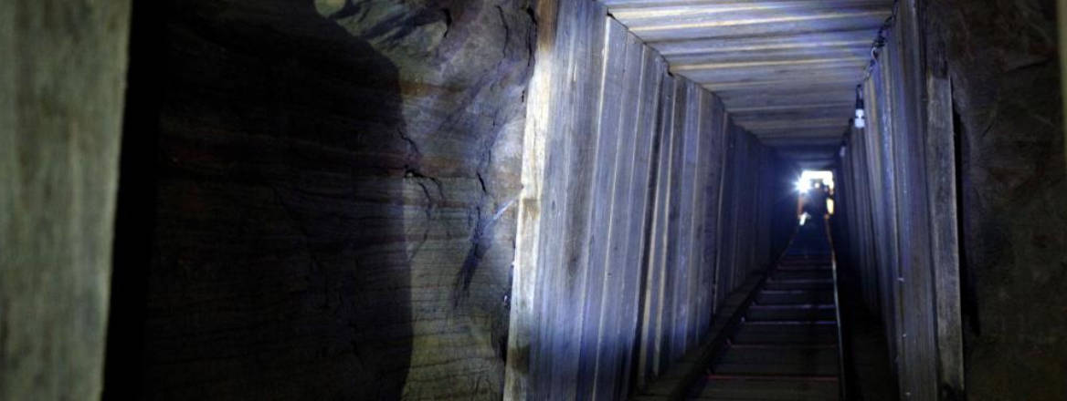 tunnel linking warehouses in Mexico