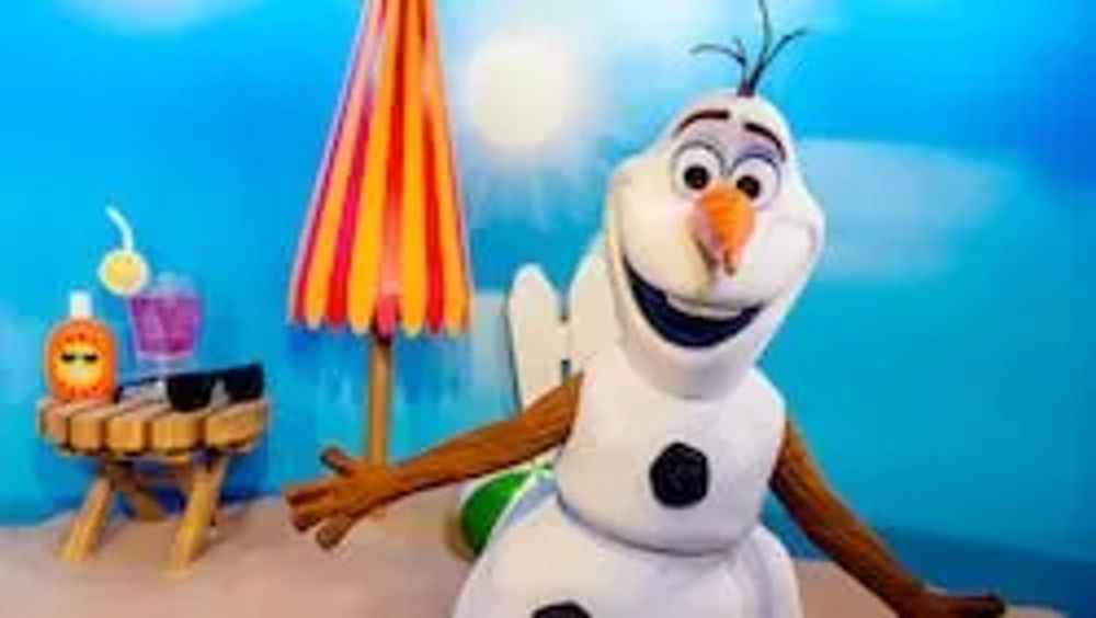 Meet Olaf at Celebrity Spotlight