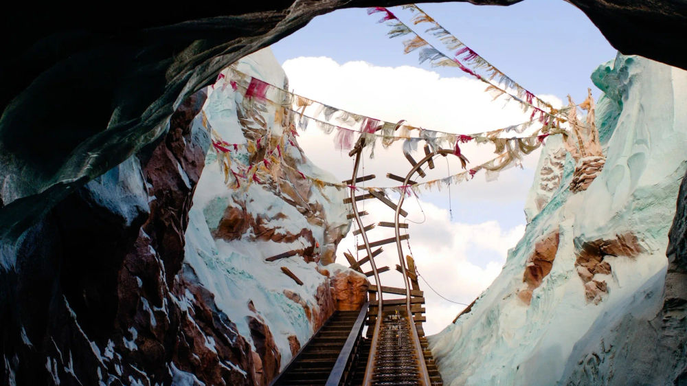 Expedition Everest - Legend of the Forbidden Mountain