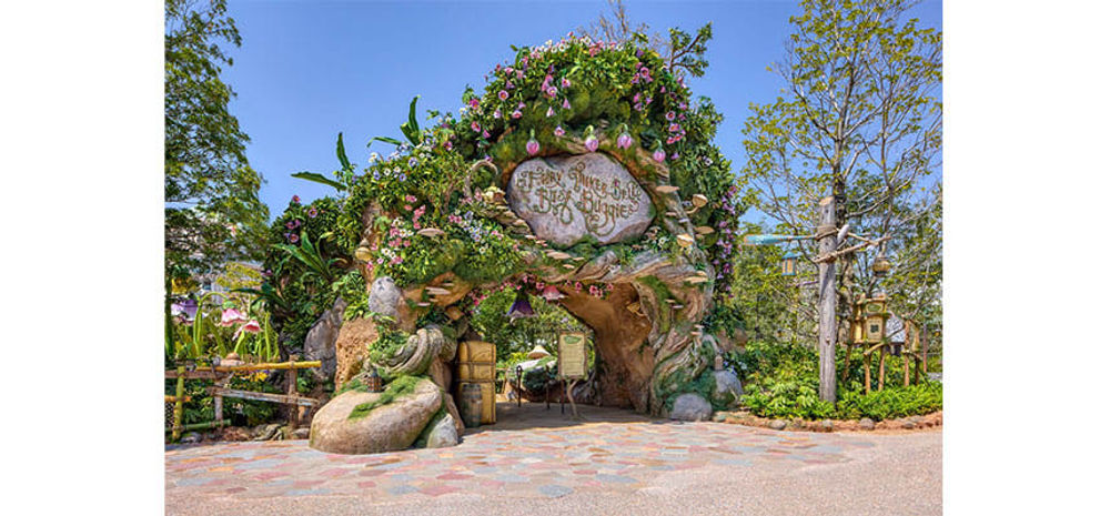 Fairy Tinker Bell's Busy Buggies