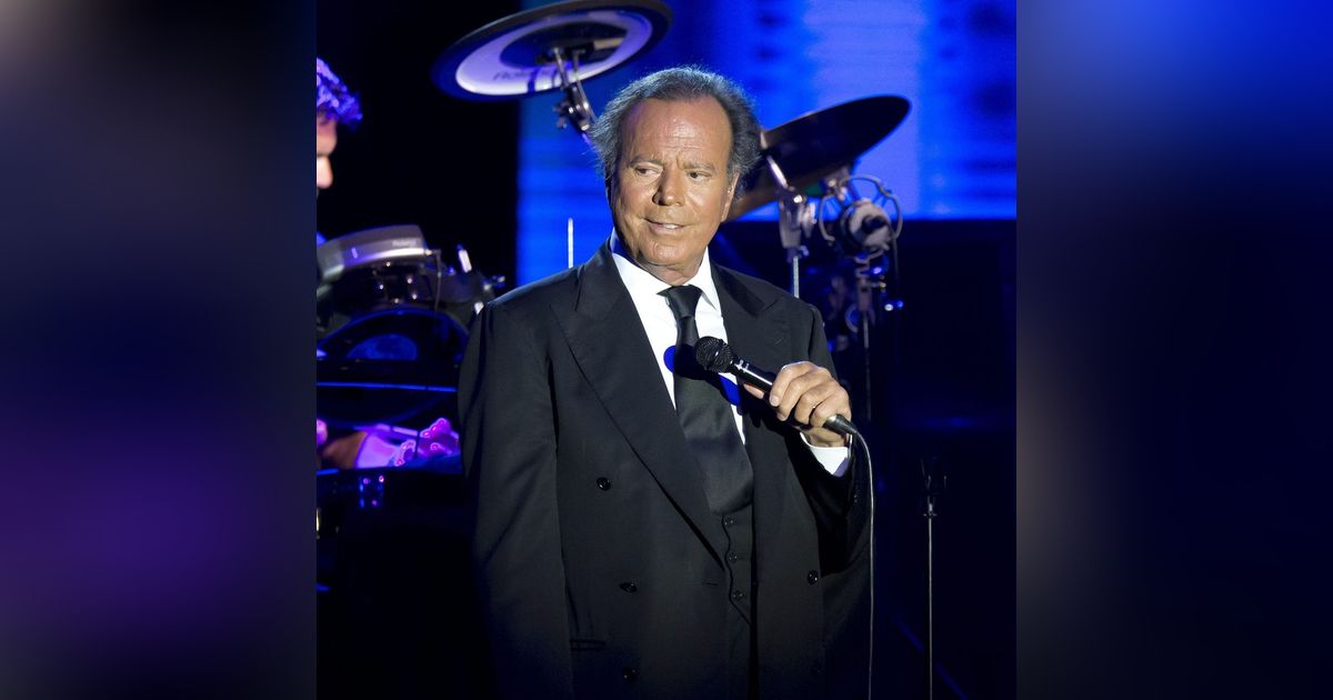 Prensa Rosa: La reacción de Julio Iglesias tras la denuncia de la Fiscalía: "Va a ir a por todas"