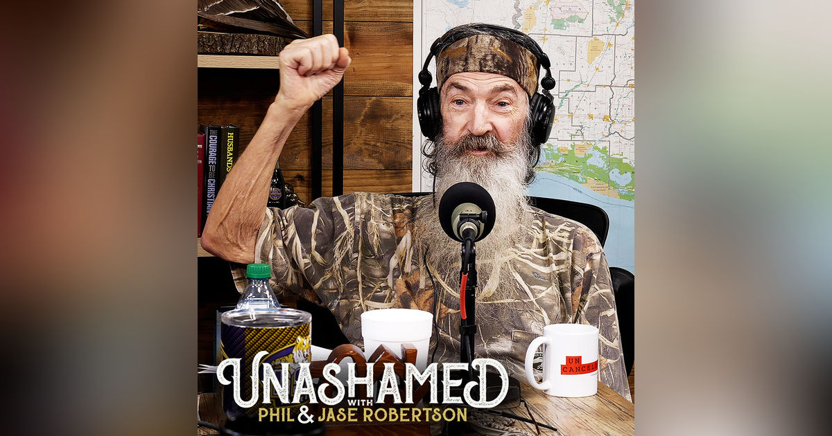 Ep 641 | Phil Is the New Elvis, Jase Witnesses a Plague & Missy Has to Check Him for Ticks