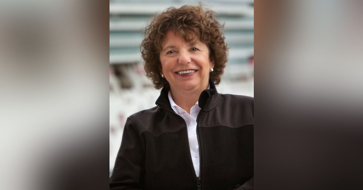 Aquila Tours, 35 years in business reinventing the Tour Guide Industry, meet Beth Hatt