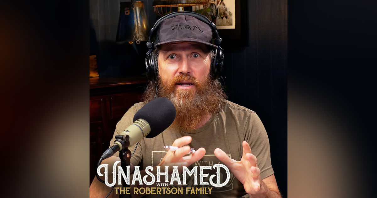 EP 1090 | Jase Cuts His Own Hair & Missy’s Reaction Is Totally on Point