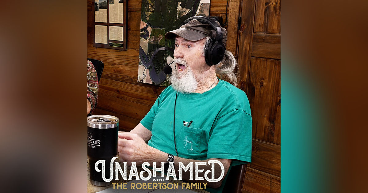 Ep 936 | Jase Calls Out Uncle Si’s Noisy Church Antics from the Pulpit & Si Relishes Being Weird