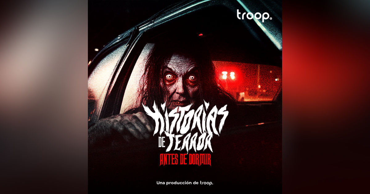 HAY UNA MUJER PARADA AFUERA DE MI COCHE