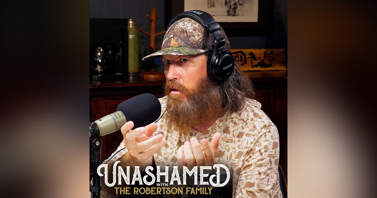 Ep 1112 | Jase Clobbers the Church Trend That Goes Against Everything the Bible Says