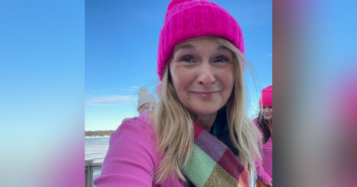 Career Shifts in 2023, Taking Facebook Offline, 50 Women Over 50, ChatGPT for Writers