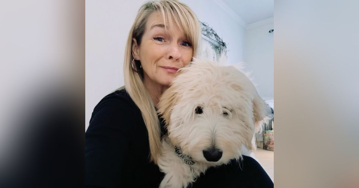 Christmas Mindset, Marrying a Daredevil, ADHD in Teens, and Room For Her