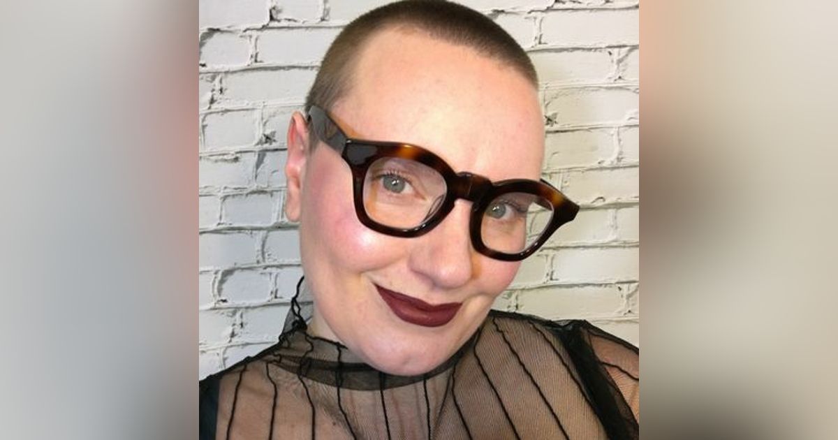 Fierce Fatty Victoria Welsby Helps People Love The Body They're In