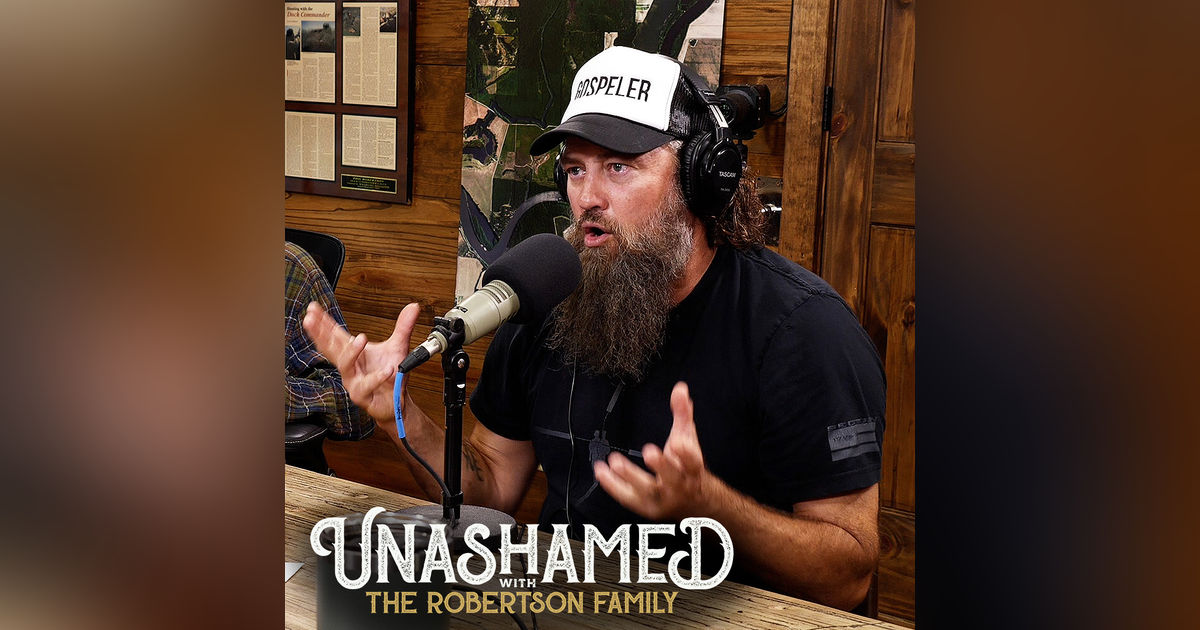 Ep 893 | Jase’s Dumb ‘Dating Ministry’ Idea Led Him to Missy & Willie Made a Kid Cry on the Bus