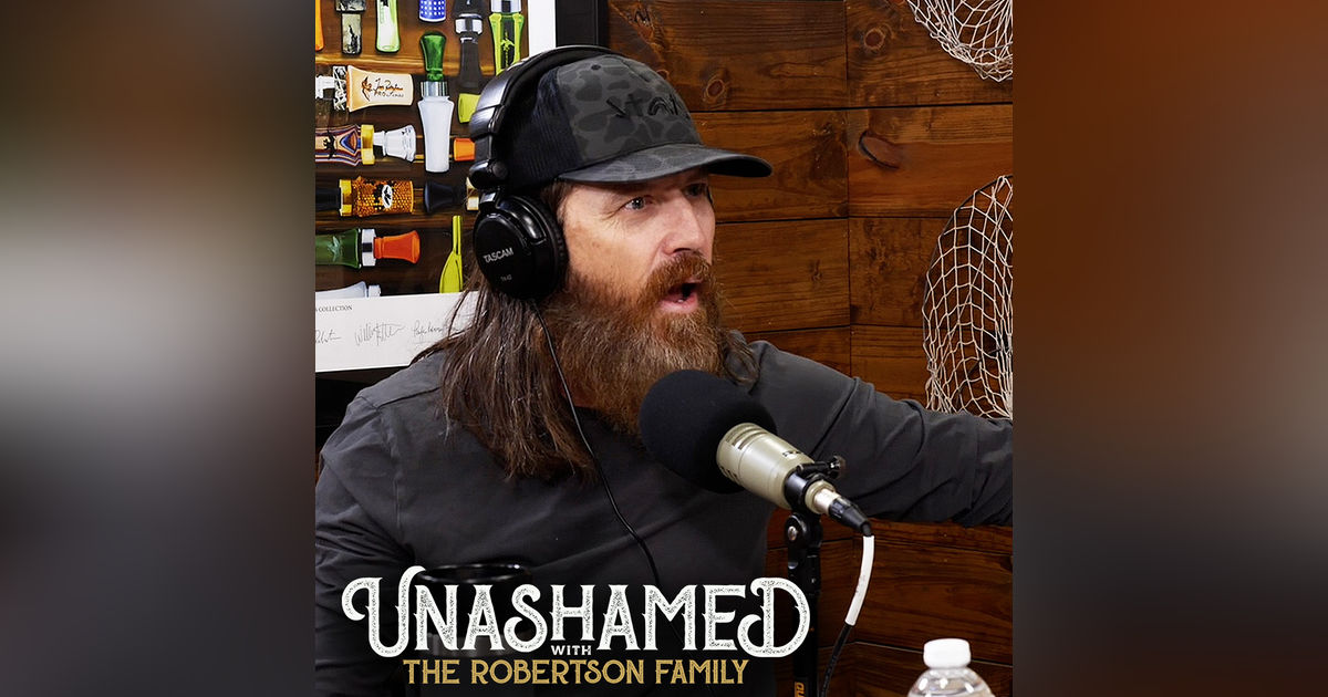 Ep 974 | Jase Gets Mistaken for Willie, Willie Gets Mistaken for a Homeless Man & Who Are the Saints?