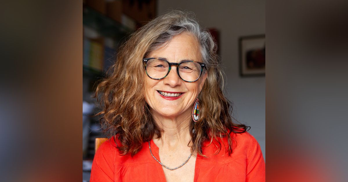 "Every BODY is different and that's ok!" with author Jayneen Sanders