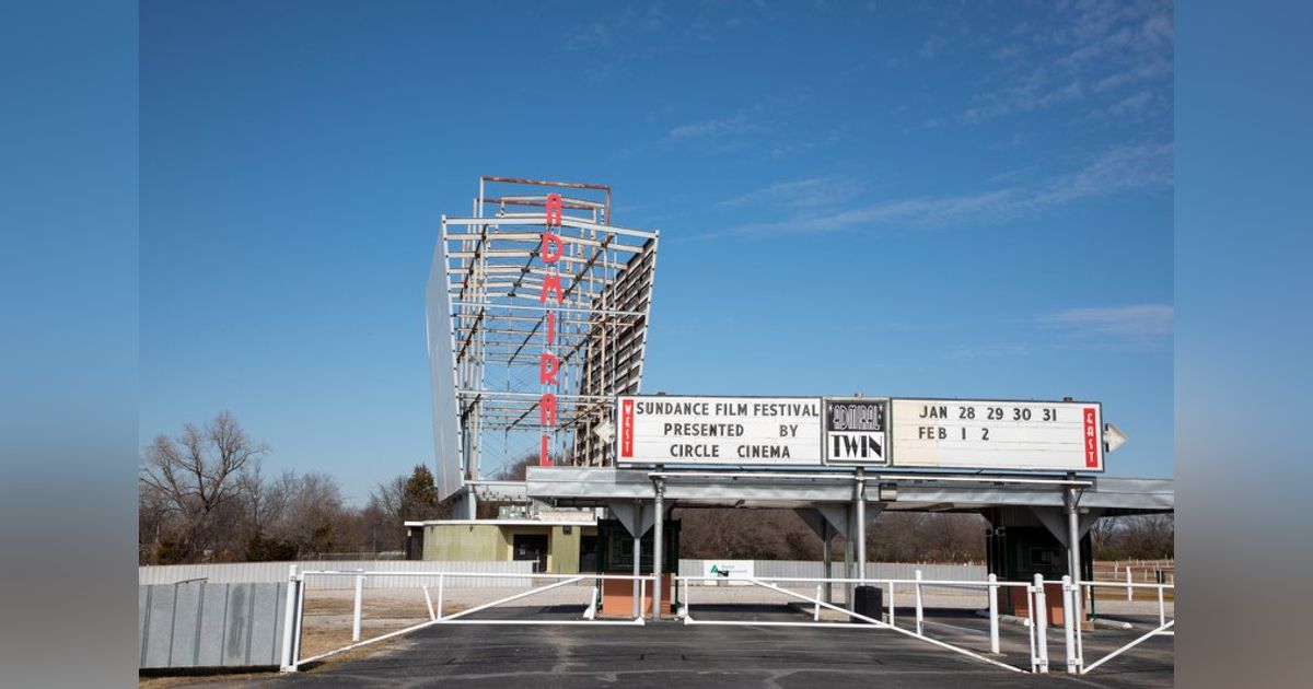 Admiral Twin Drive-In - Tulsa, Oklahoma Admiral Twin Drive-In - Tulsa, Oklahoma