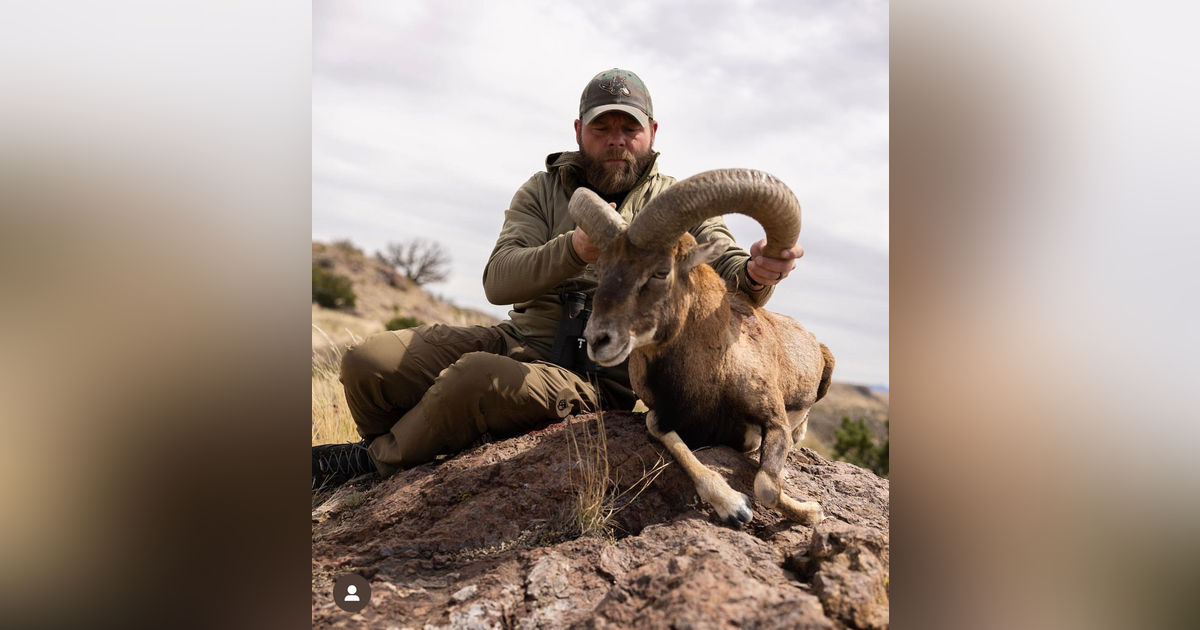 152. Aron Snyder