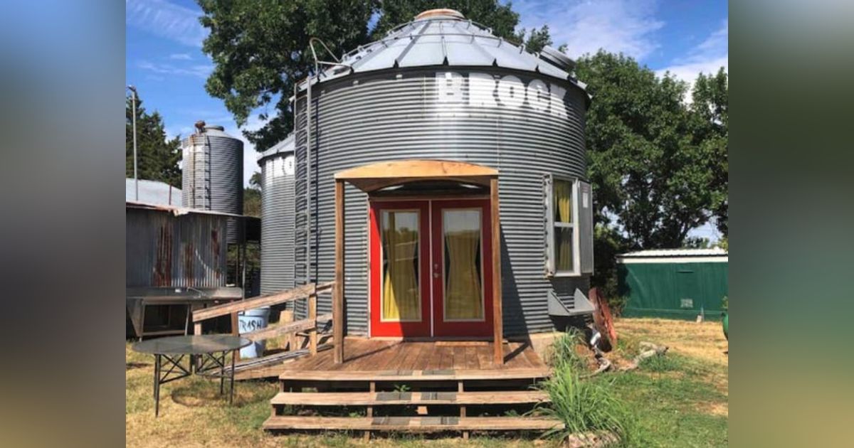 The Chicken Coop at 3J Farms - Blanchard, Oklahoma The Chicken Coop at 3J Farms - Blanchard, Oklahoma