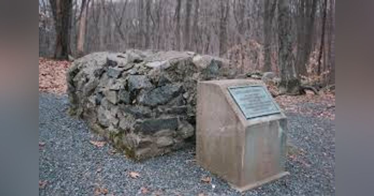 NINE MEN'S MISERY  KING PHILIP'S WAR REMEMBERED (1675-1676)