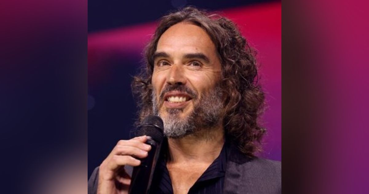 #0064 - Russell Brand: Politically Homeless