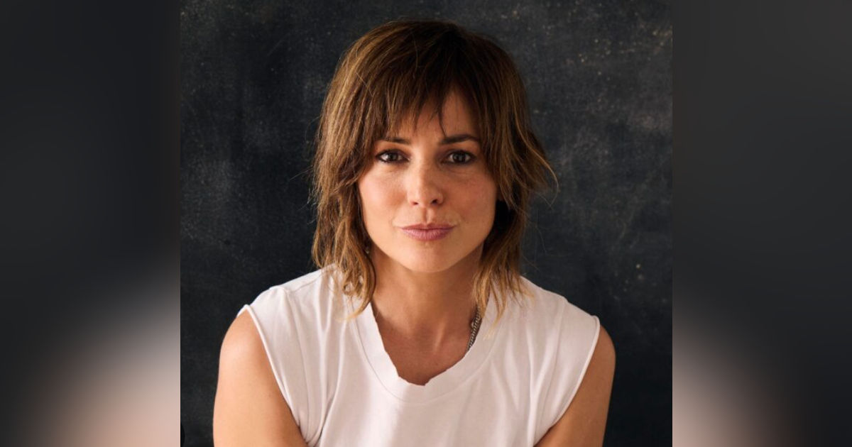 Stephanie Szostak: The Selfish Playbook