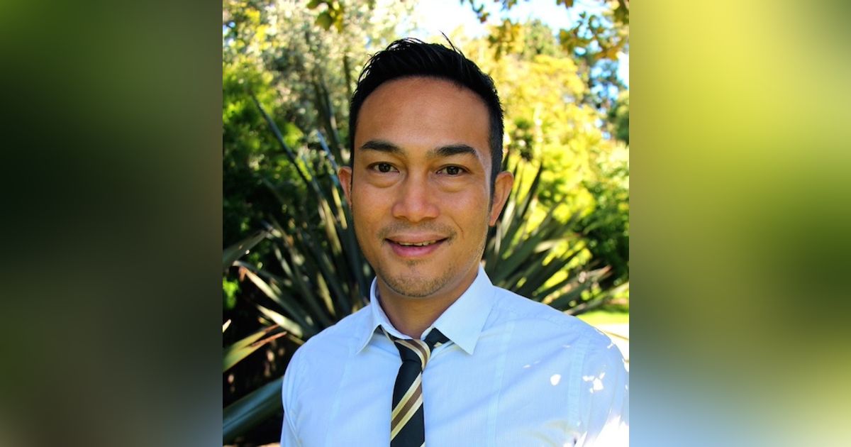 Ep100. Larry Lariosa,LMFT & Filmmaker: Searching for Kapwa