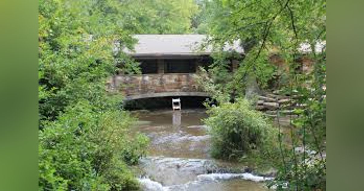 Travertine Creek: The Best Swimming Holes in OK Travertine Creek: The Best Swimming Holes in OK