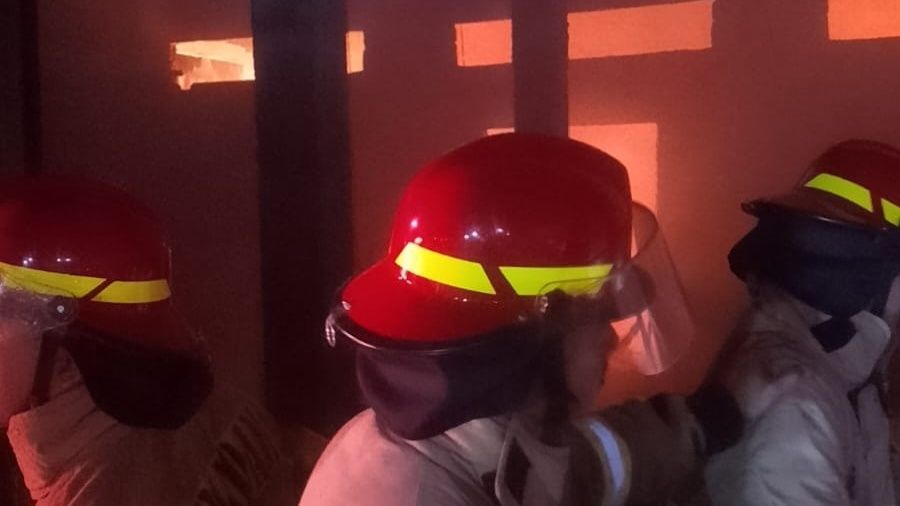 KORSLETING MESIN OVEN HANGUSKAN INDUSTRI TUSUK SATE DI TUREN MALANG