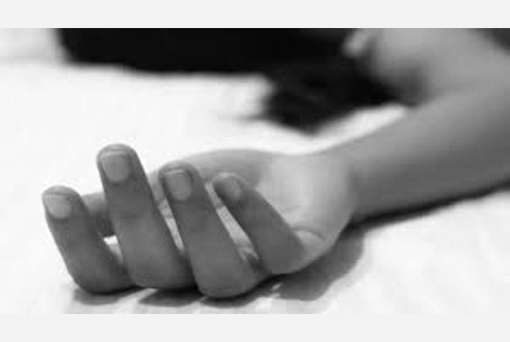 8 year old girl dies in Mumbai