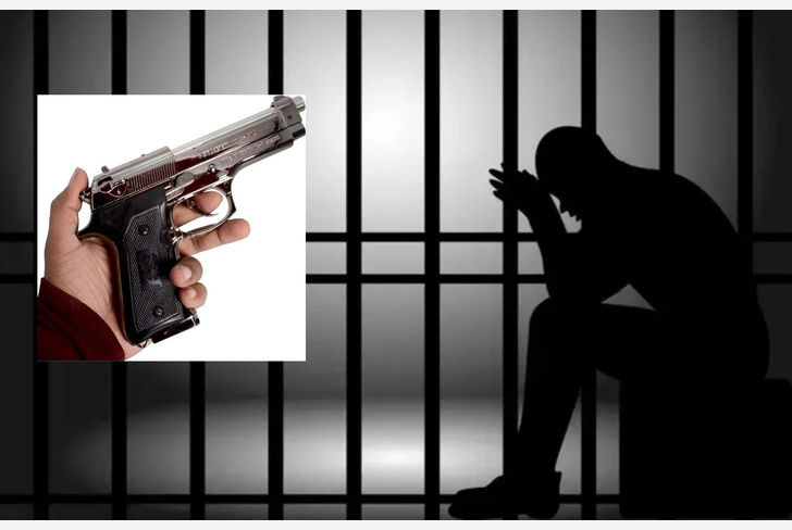 Case of possession of unlicensed pistol