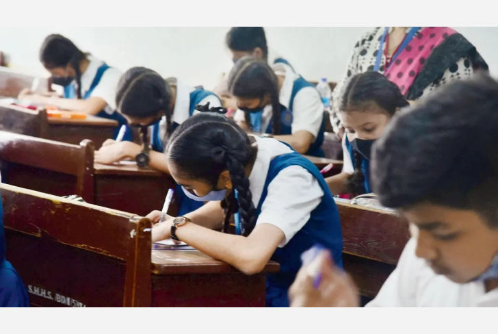 Actions against 674 unauthorized schools