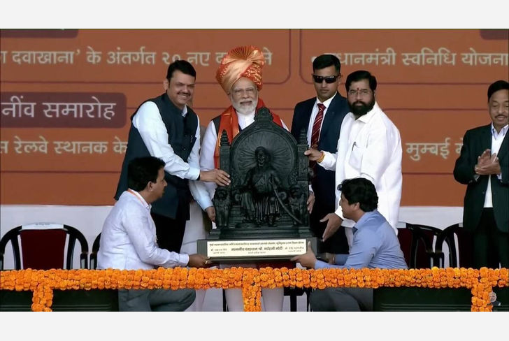 Modi's visit to Mumbai