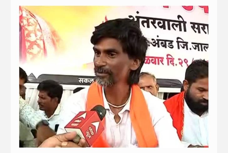 महाराष्ट्रात येऊन पंतप्रधान नरेंद्र मोदीचे मराठा आरक्षण बाबत मौन
