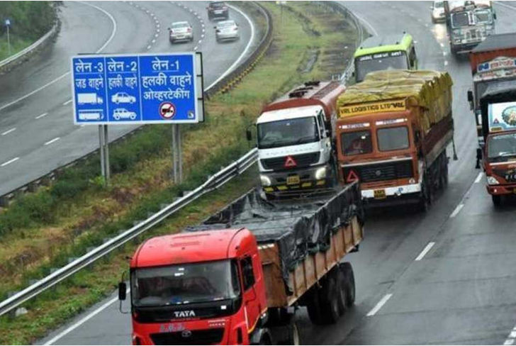 Mumbai pune expressway