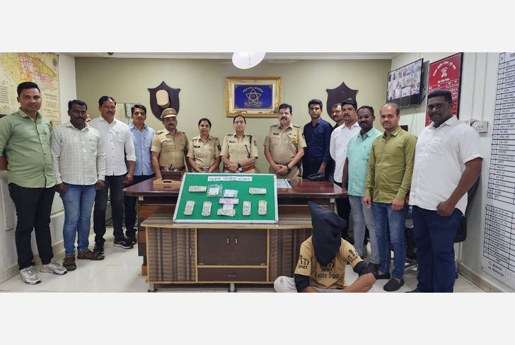 Pune Khadak police