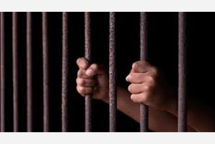 Police arrested fake police