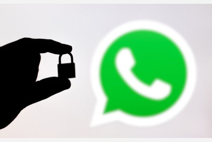 wife committees suicide because her husband blocked her on WhatsApp