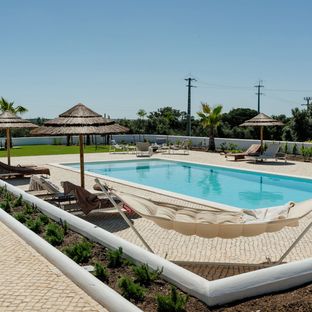 Quinta Cipreste l Spacious and tastefully designed stay near the sea