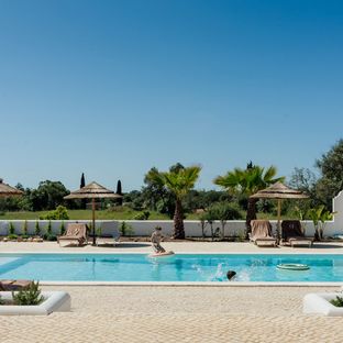 Quinta Cipreste l Spacious and tastefully designed stay near the sea