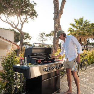 Frederique Home l Stylishly unwind in green Vilamoura