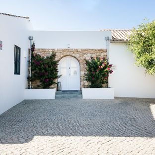 Quinta Cereja | Charming quinta with large garden