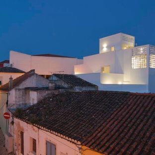 Casa Xonar l Architectural townhouse