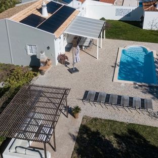 Villa do Auro l Zonnig terras met groot zwembad en mooi uitzicht 