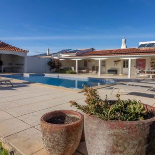 Villa do Dalas l Knus verblijf met groot terras en buitenkeuken