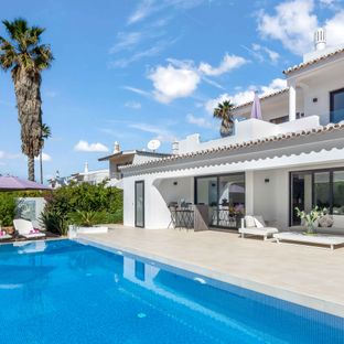 Casa Adelia l Beach villa