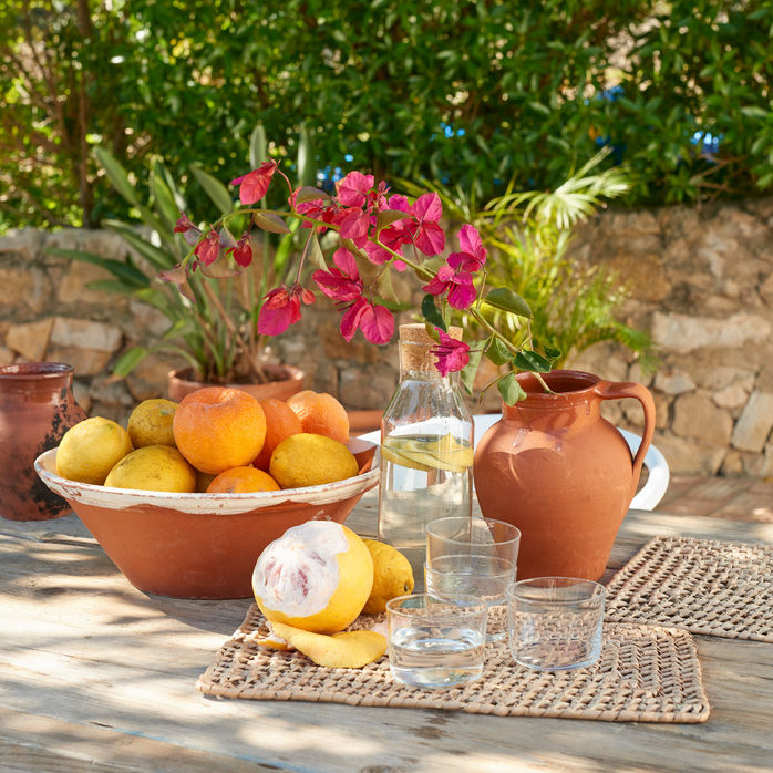 Casa Escondida l A charming and cozy stay with stylish decor and a view of the hills