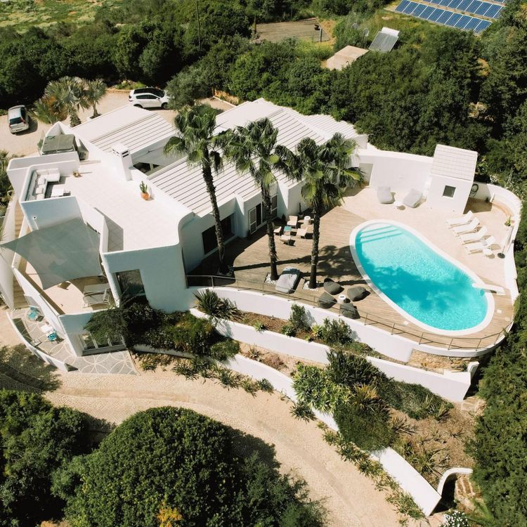 Casa dos Terraços l  Beach Villa Embraced by nature