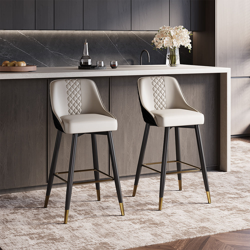 Metal Leg Black PU Leather Bar Stools